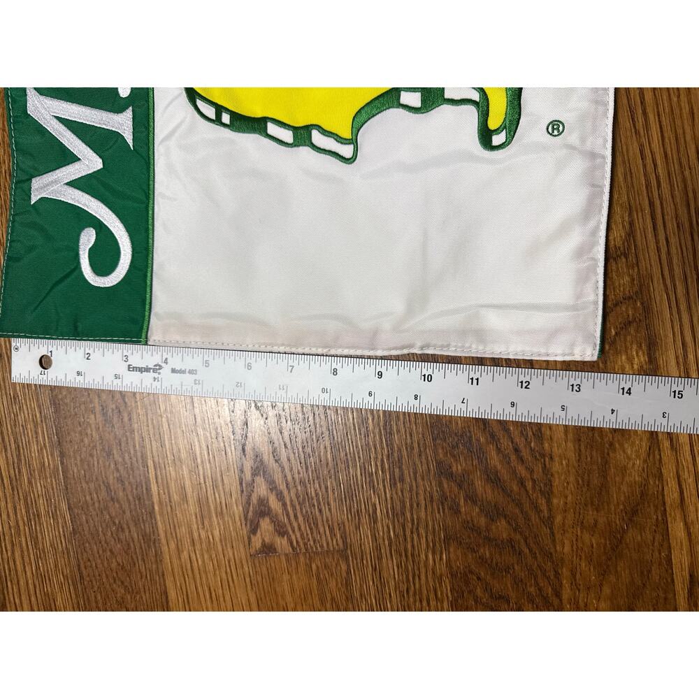 Masters Small Flag - Picture 4 of 6